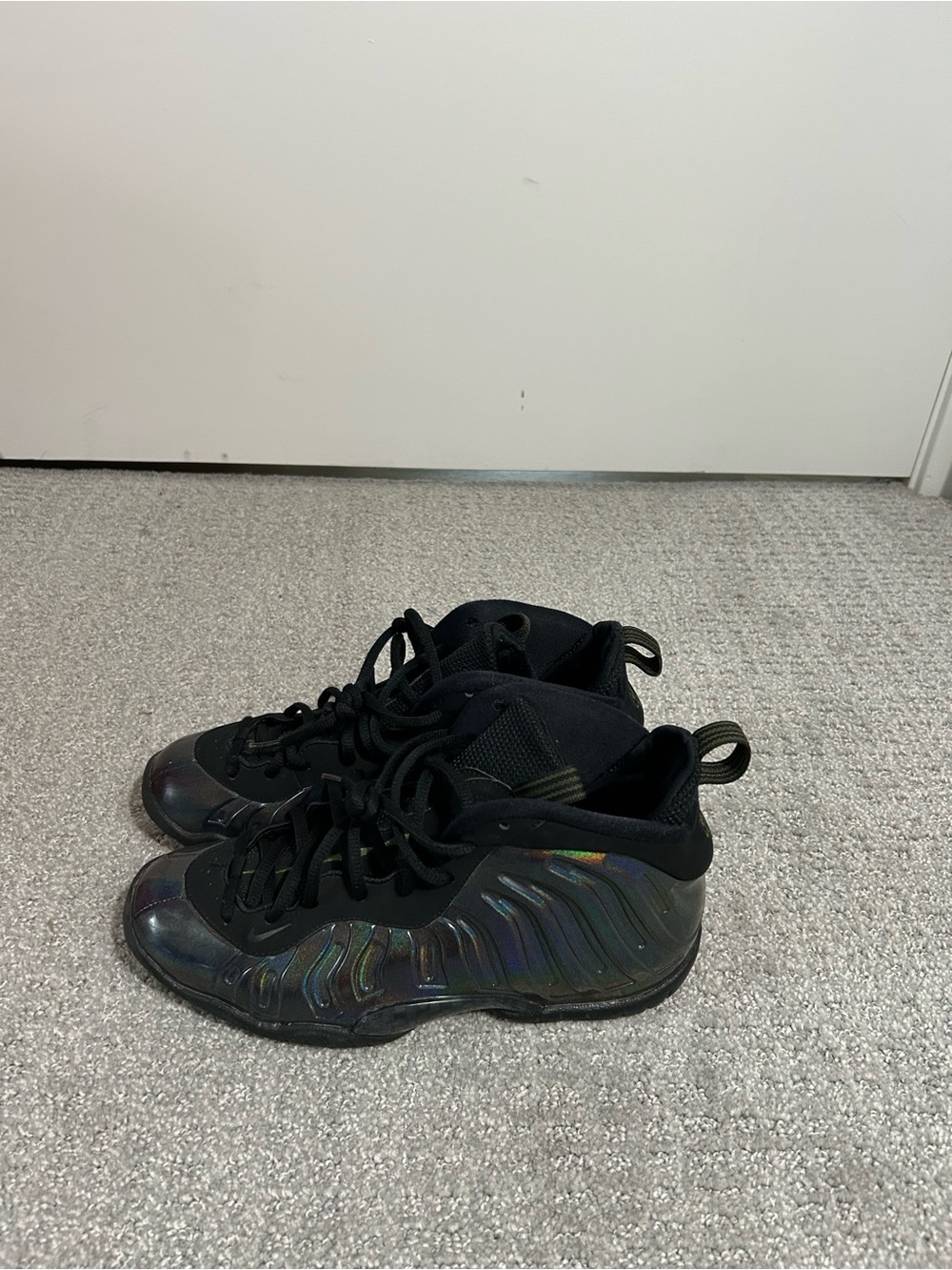 Nike Kids Black Sneakers with Iridescent Shell